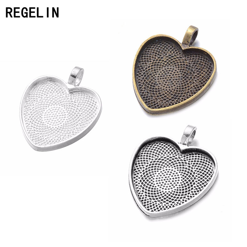 Bezels Set Pendant - REGELIN-Cabochons en Forme de Cœur, Plateaux