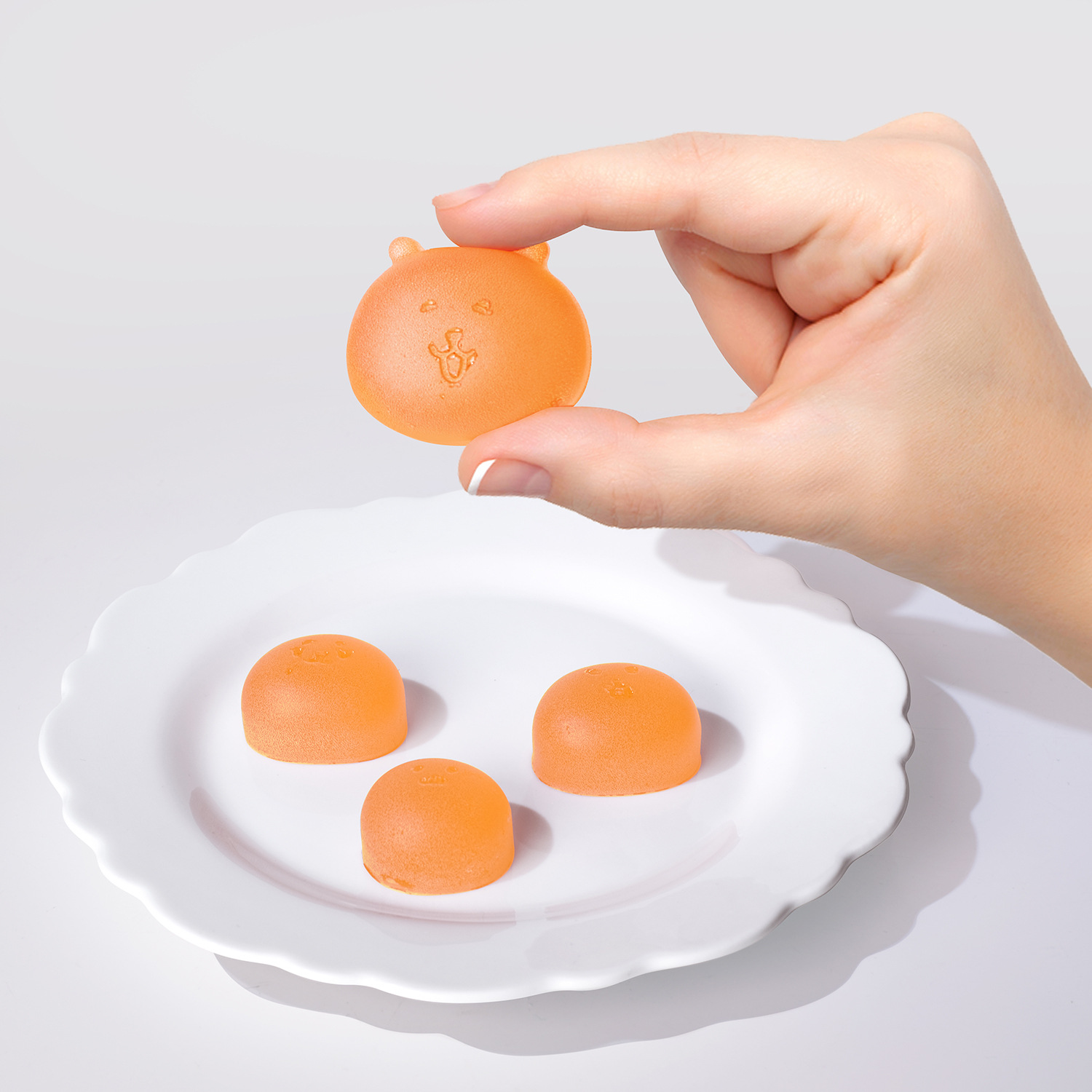 Moule à glaçons en silicone Ou - Silicone Mold Tray avis et prix