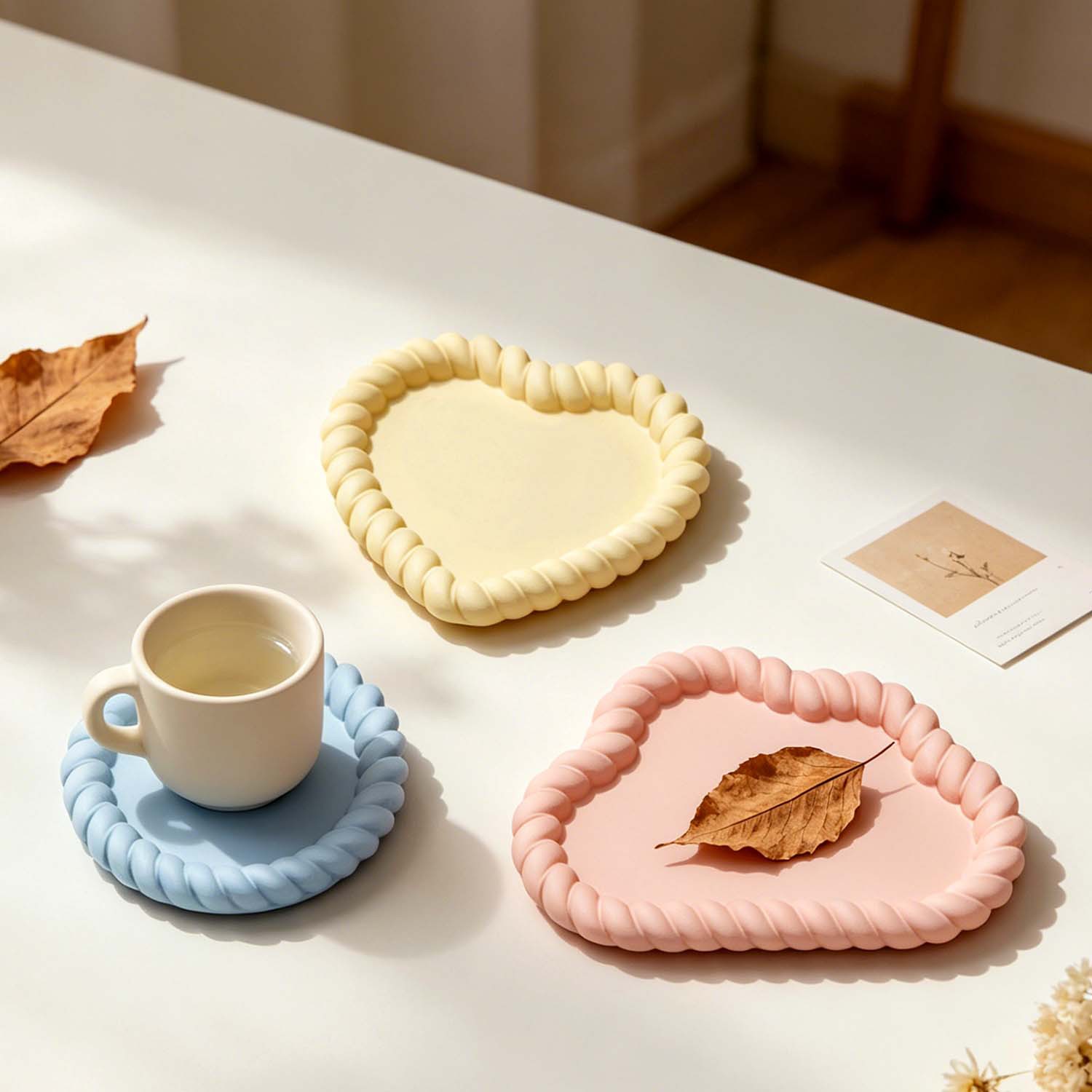 Une variété d'ensembles de sou - Serving Tray Mold avis et prix